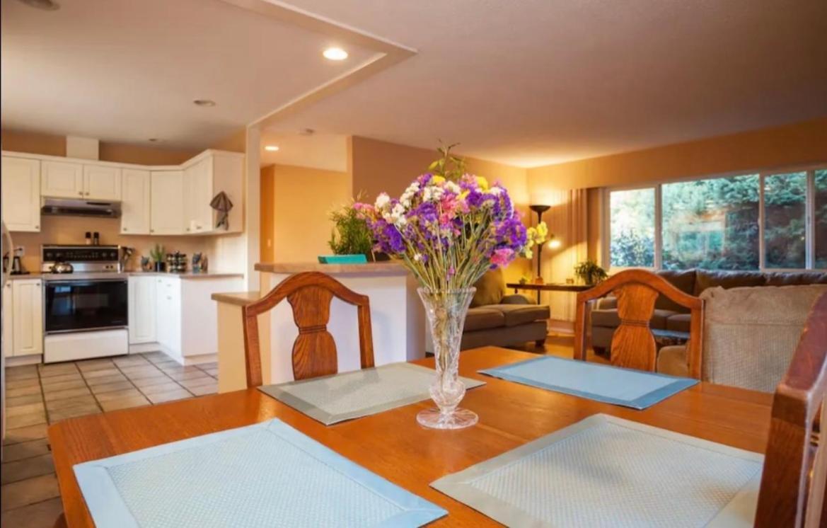 Villa Spacious And Comfy ! Victoria Exterior foto